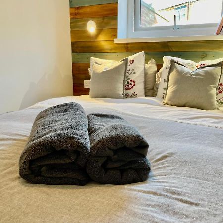 The Corner House - Modern Chesterfield Town Centre Apartments Экстерьер фото