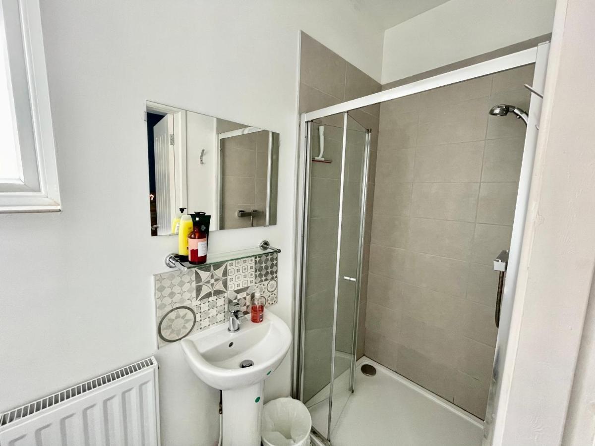 The Corner House - Modern Chesterfield Town Centre Apartments Экстерьер фото