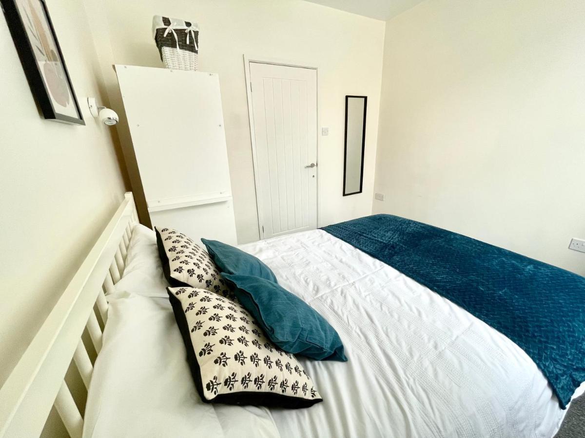 The Corner House - Modern Chesterfield Town Centre Apartments Экстерьер фото
