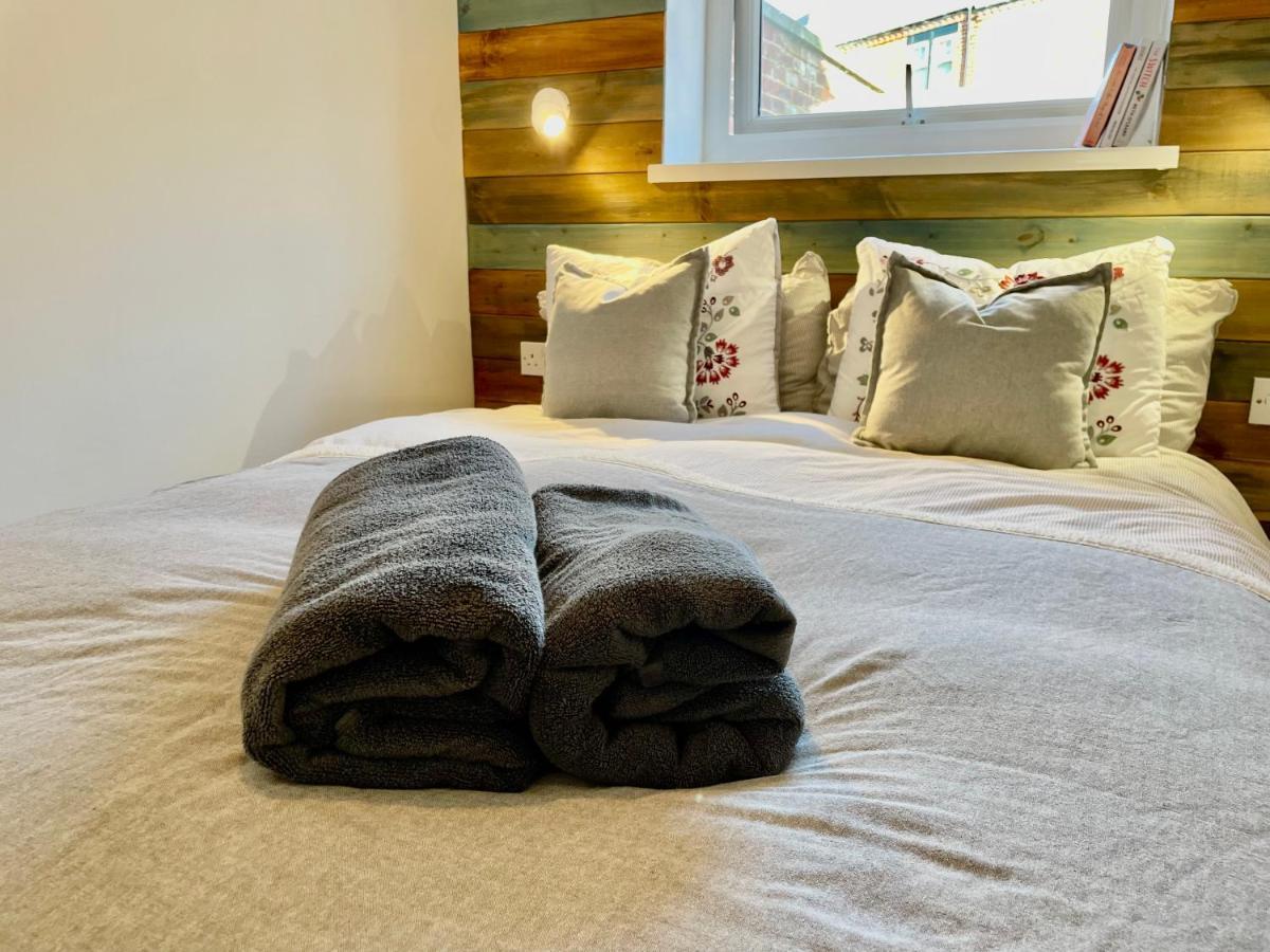 The Corner House - Modern Chesterfield Town Centre Apartments Экстерьер фото